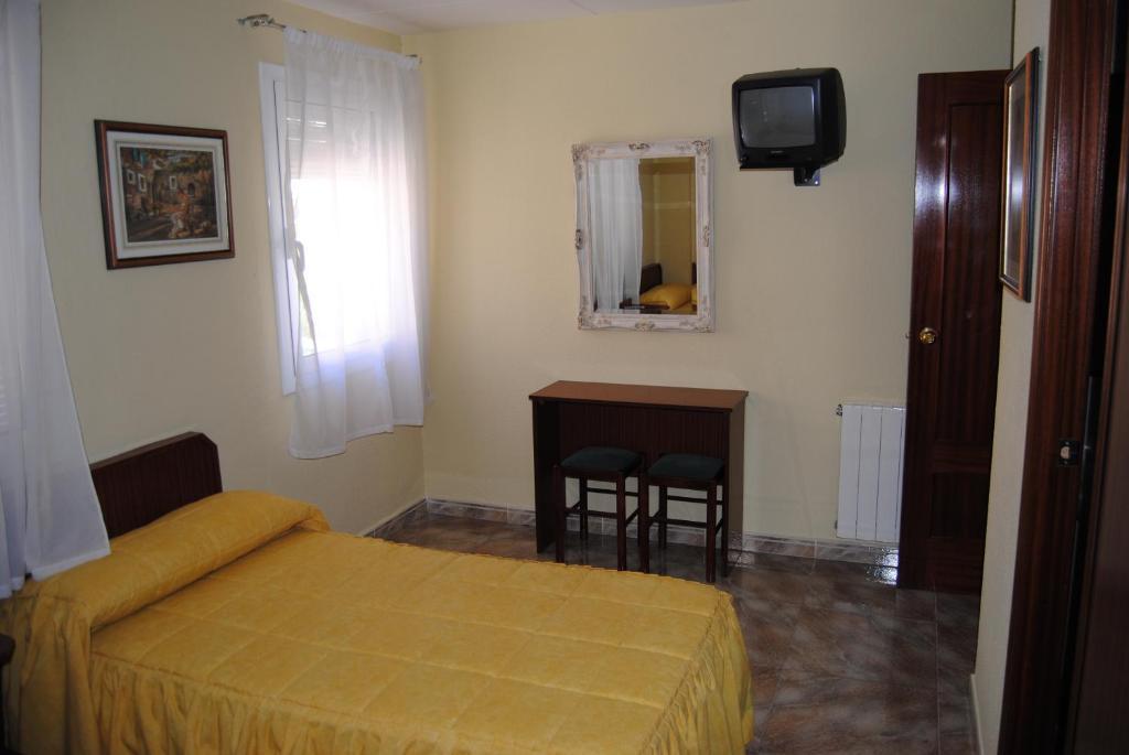 Casa Modesto Hotel El Pont de Suert Room photo